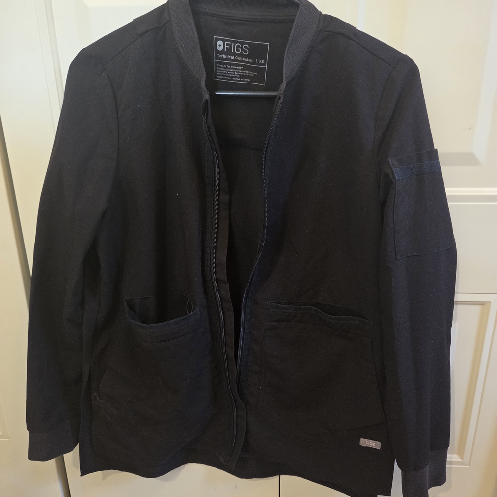 Figs Black Scrub Zipper Jacket